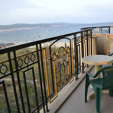 Golden Rainbow Slantchev Briag